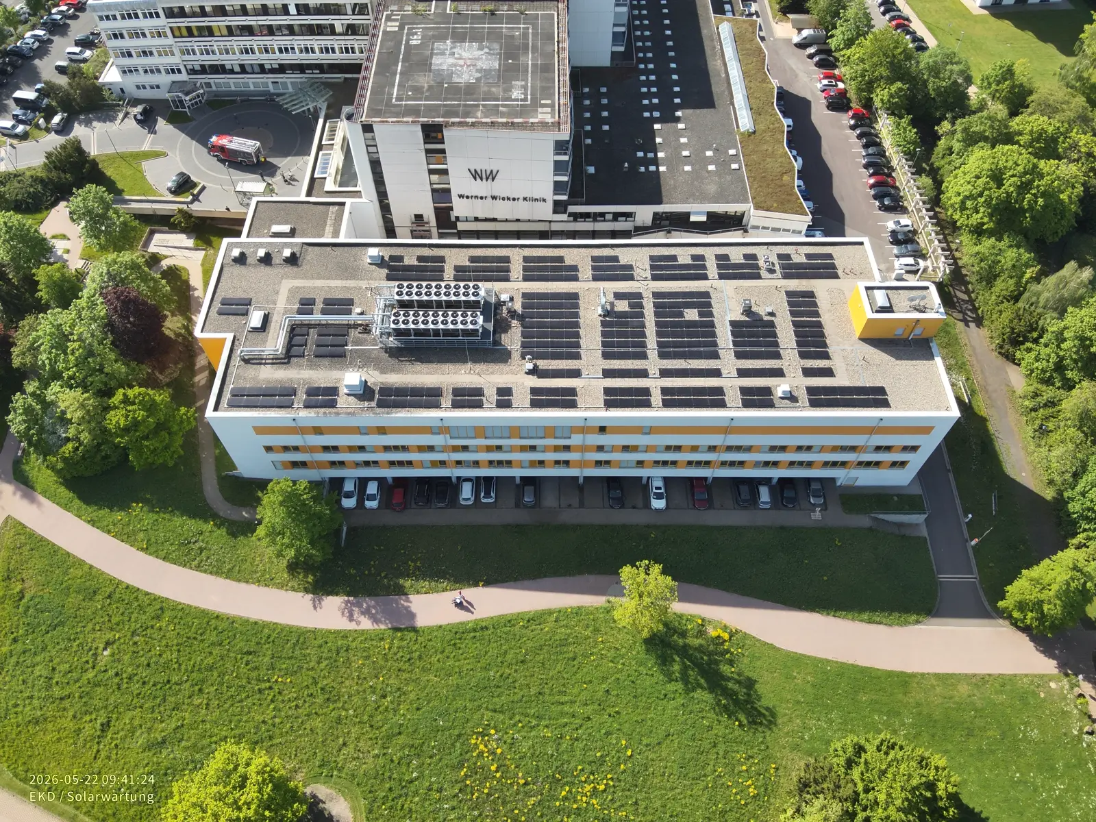 Sichtaufnahme einer gewerblichen Photovoltaikanlage